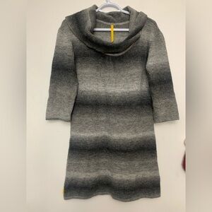 Lole turtleneck dress/sweater in wool size medium